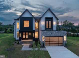 104 Mashie Ct SE, Vienna, VA 22180