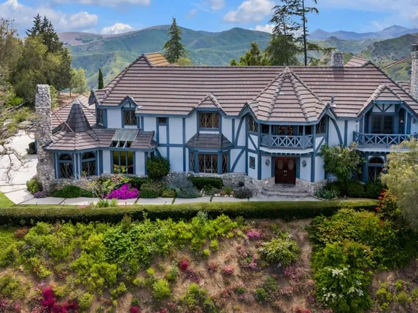 117 Saddlebow Rd, Bell Canyon, CA 91307