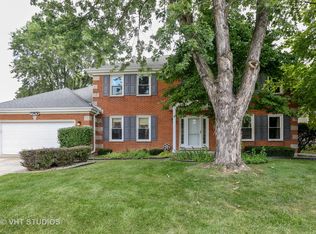 1820 Princeton Cir, Naperville, IL 60565