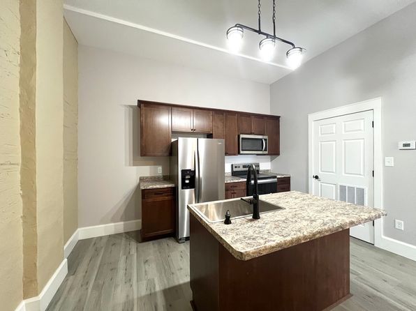 318-322 S Locust St #322-5