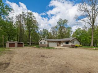 38338 64th Ave, Paw Paw, MI 49079