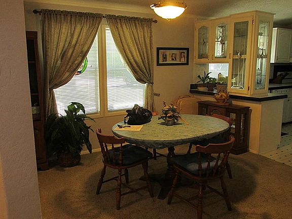 Dining area off kitchen.