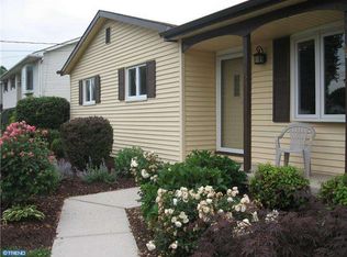 15 Edgemont Rd, Hamilton, NJ 08620