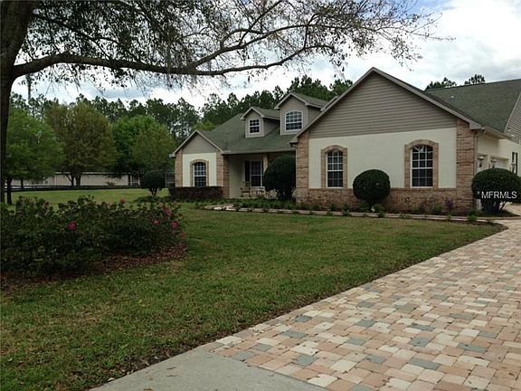 2nd image of 24811 Oaks Blvd