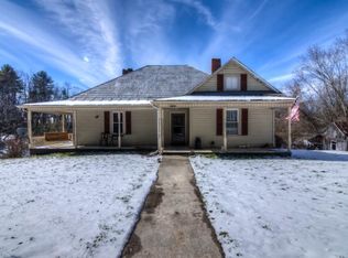 12064 Linden St, Emory, VA 24327