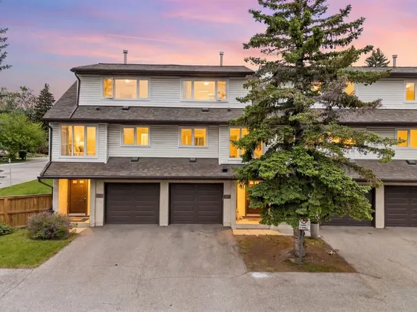 1012 S Ranchlands Blvd NW #44, Calgary, AB T3G 1Y1