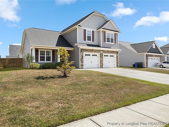 4th image of 2229 Courtland Dr