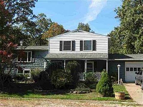 1st image of 1333 Putnam St