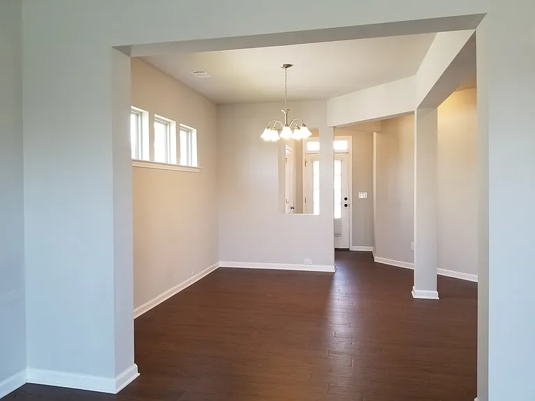 1519 Charcoal Ives Rd — Photo 7
