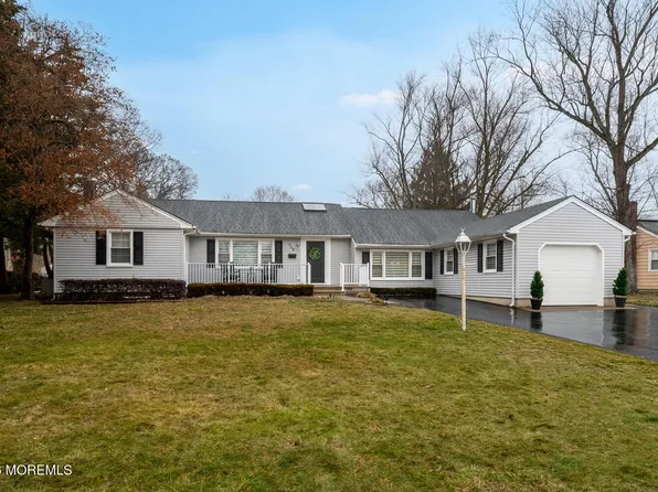 749 Park Avenue, Belford, NJ 07718