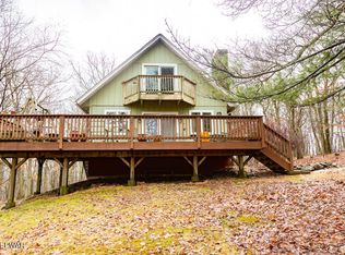 130 Larch Dr, Milford, PA
