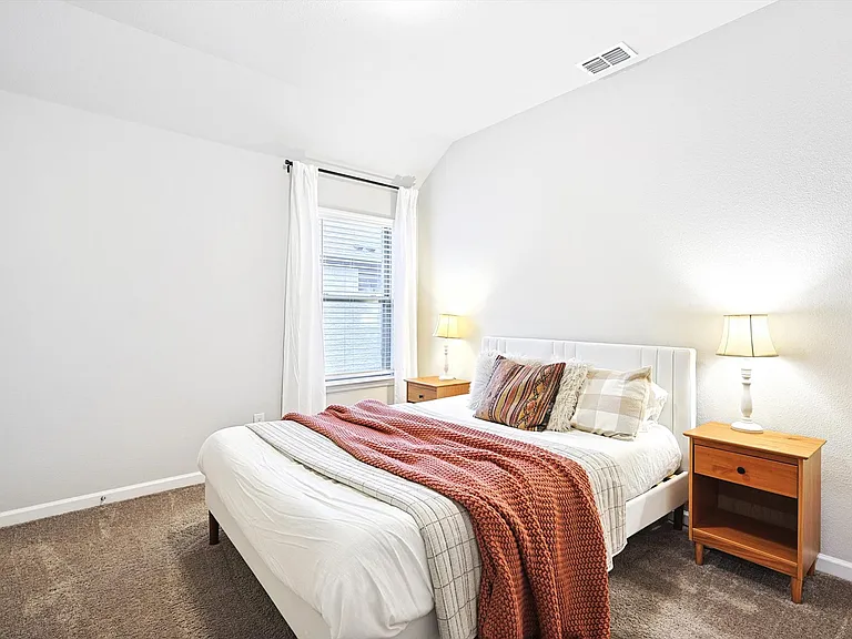 309 Ember Cir — Photo 17