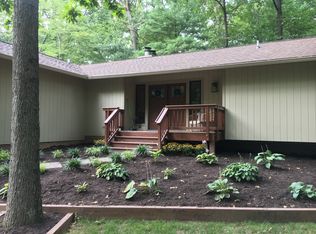 11452 Purple Beech Dr, Reston, VA 20191