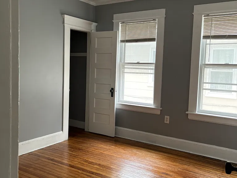 767 Brewster St — Photo 14