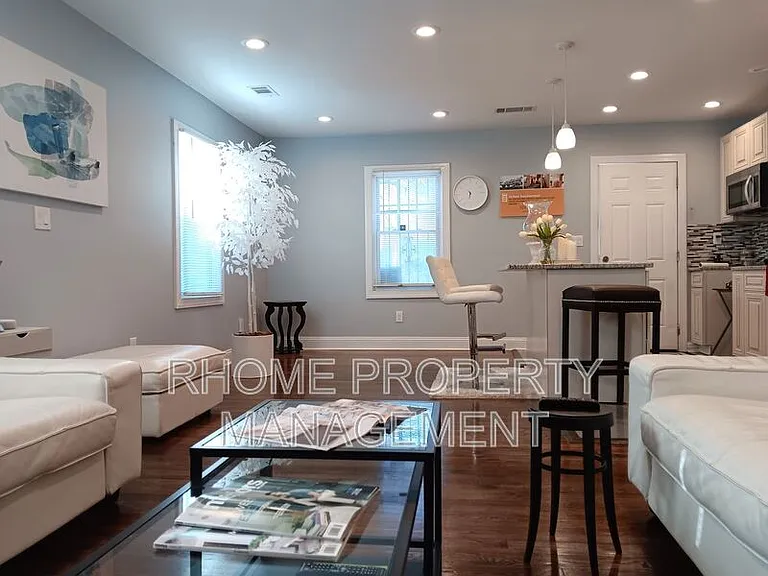 1711 Candler Rd — Photo 10