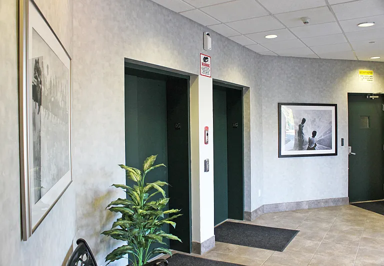 Brookview Commons East — Photo 14