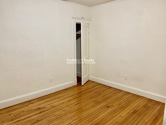 5th image of 1175 Boylston St APT 10