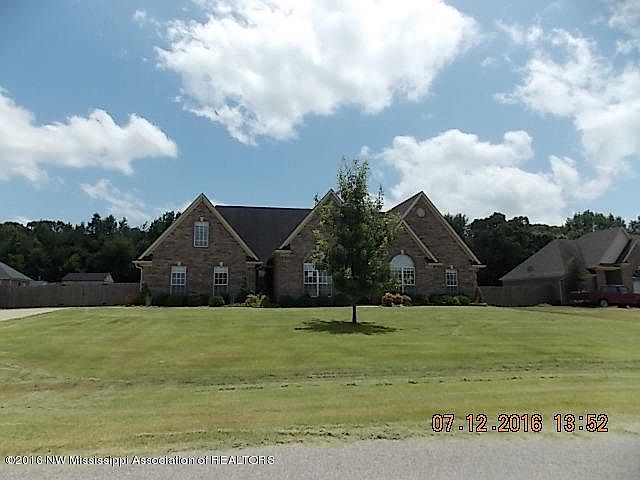 1st image of 2445 Tower Dr