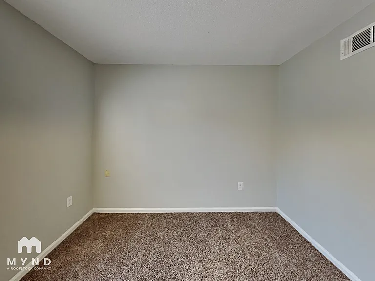 2569 Richwood St — Photo 18
