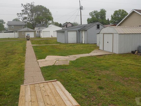 5th image of 1711 Avenue J