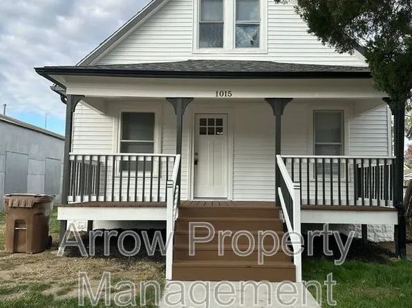 1015 N 8th St, Lincoln, NE 68508