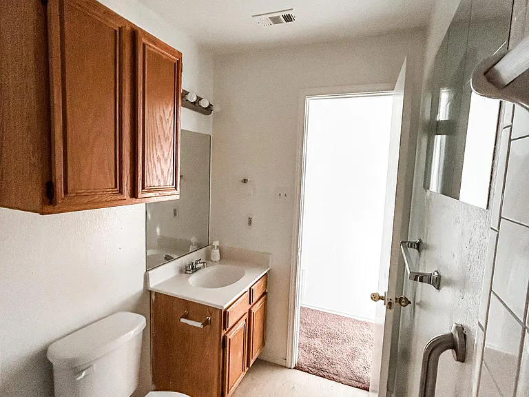 1604 Windward Dr #A — Photo 9