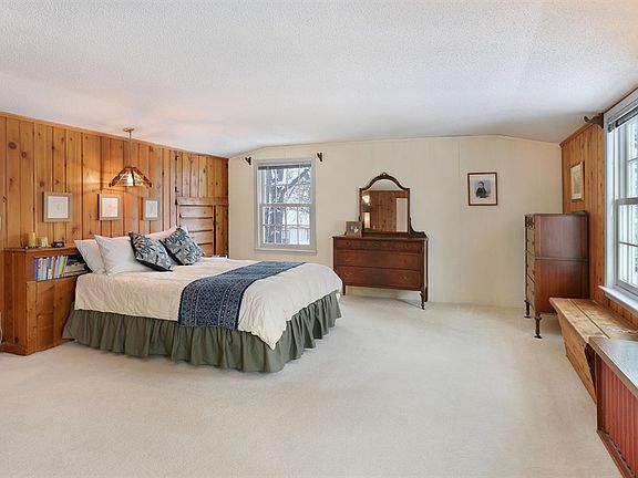 Spacious Master Bedroom