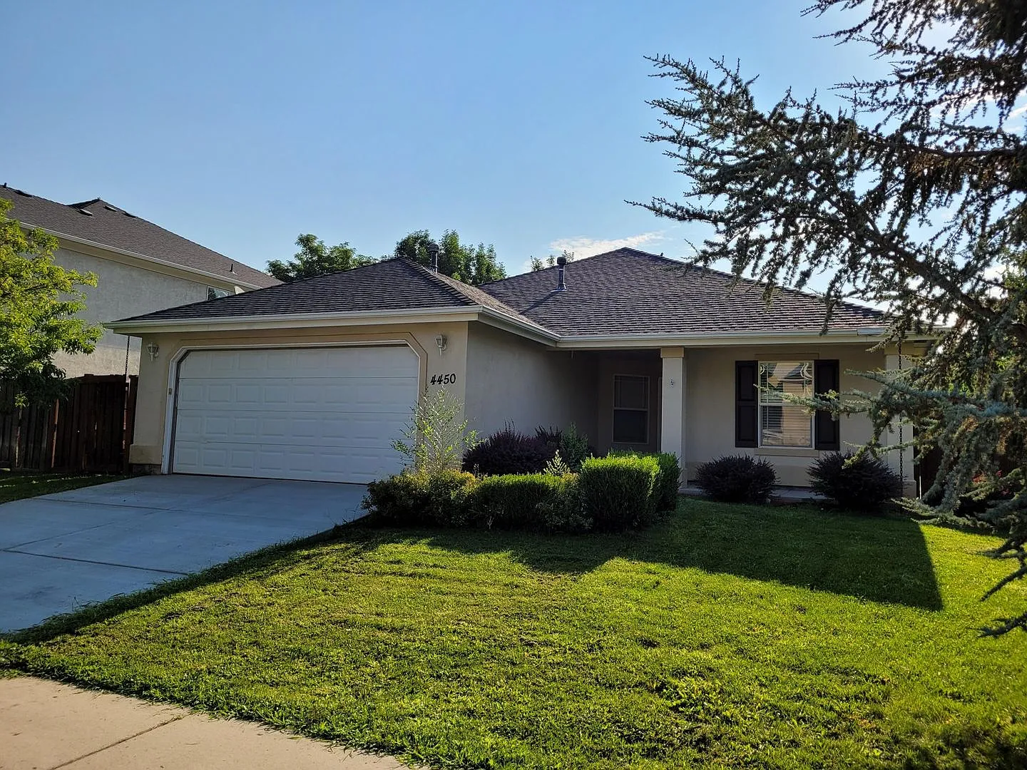 Great Home in Meridian Near Shopping! — Photo 1