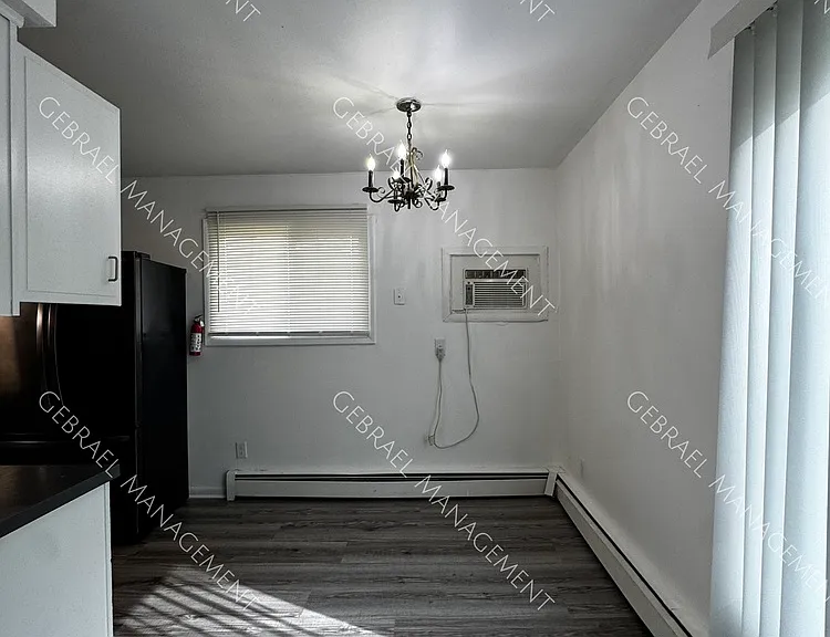 3615 Bernice Dr — Photo 4
