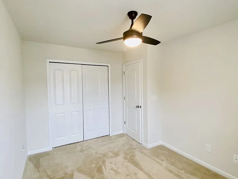 9213 Grand Valley Dr — Photo 17