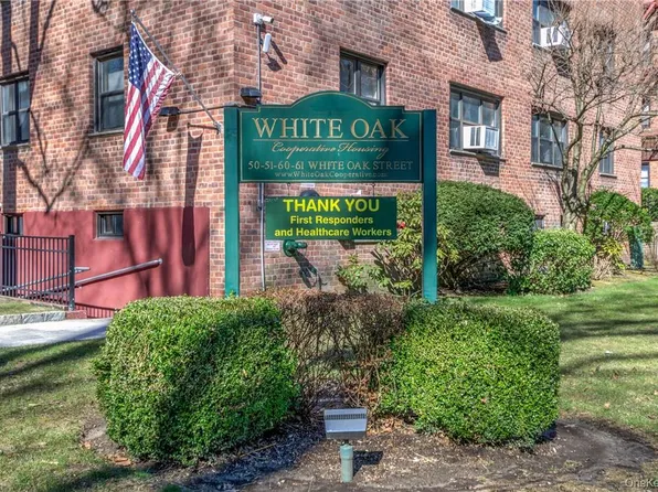 50 White Oak Street #3G, New Rochelle, NY 10801