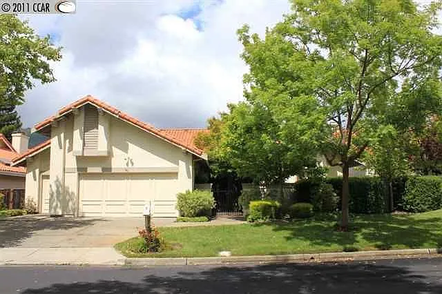 746 Liquidamber Pl photo 1