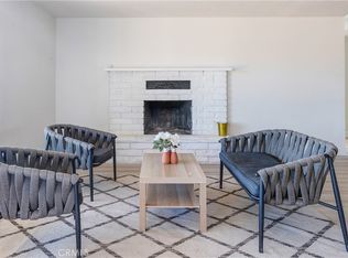 17820 Sycamore St, Hesperia, CA 92345