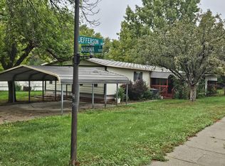 1012 E Marina Ave, Pierre, SD 57501