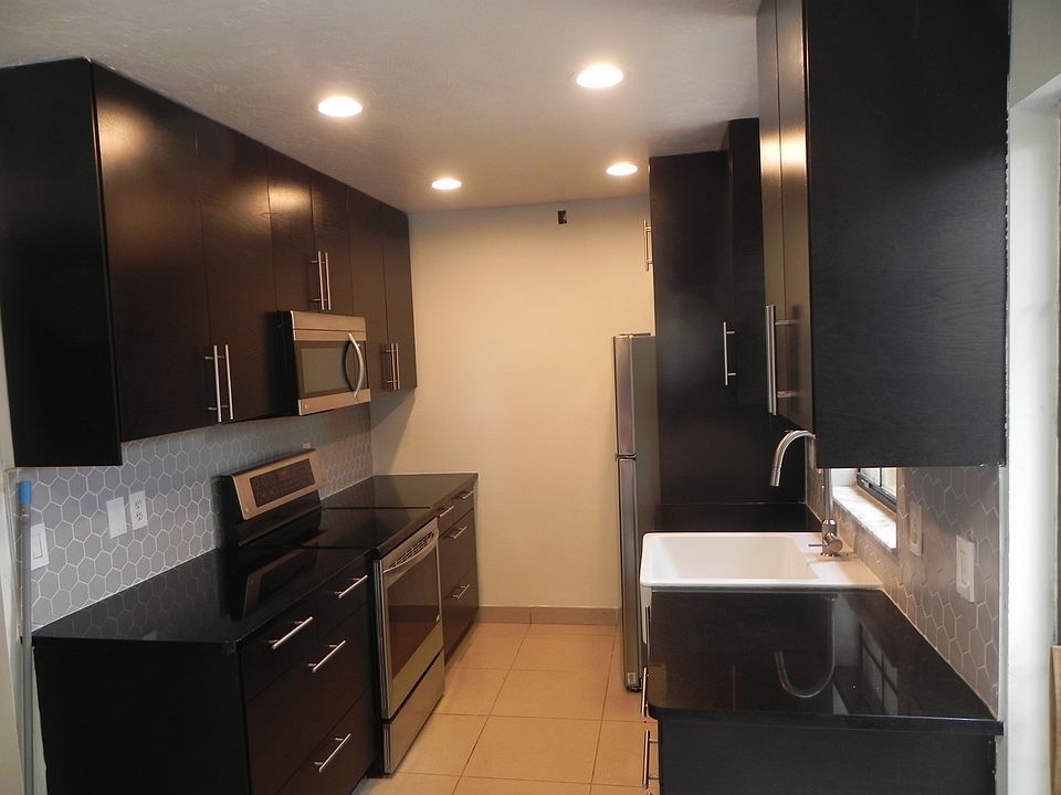 Fantastic gallery kitchen