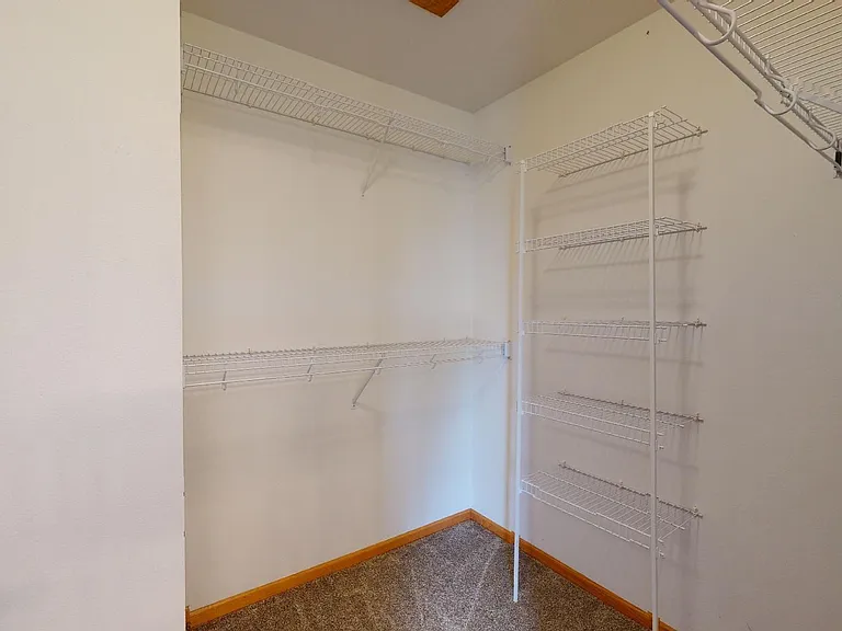 2504 Somerset Dr — Photo 19