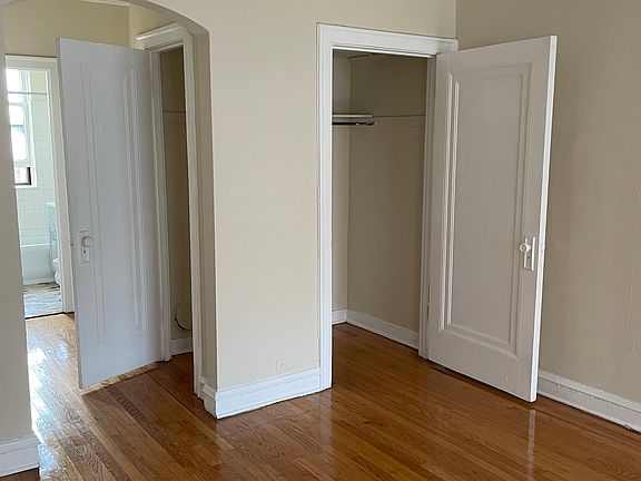4th image of 911 Sherman Ave APT 108