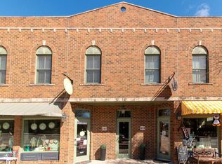 217 1/2 N Cody Rd, Le Claire, IA 52753