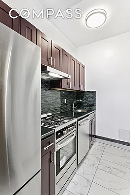 Rented by Compass | media 14