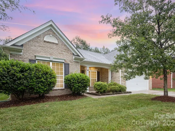 3522 Deborah Dr, Charlotte, NC 28270