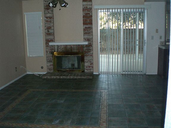 5th image of 24389 Peppermill Dr