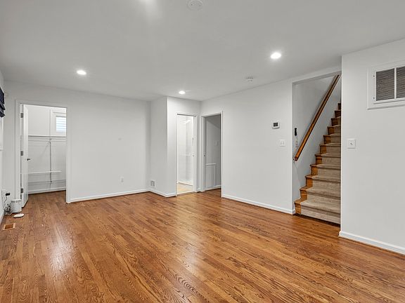 4th image of 4606 Wilwyn Way