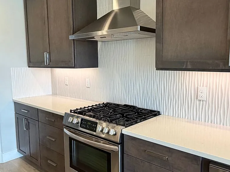 1808 Somers Ln — Photo 9