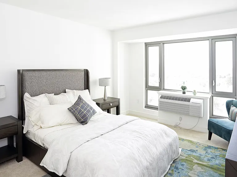 691 Anderson Ave #2 — Photo 4