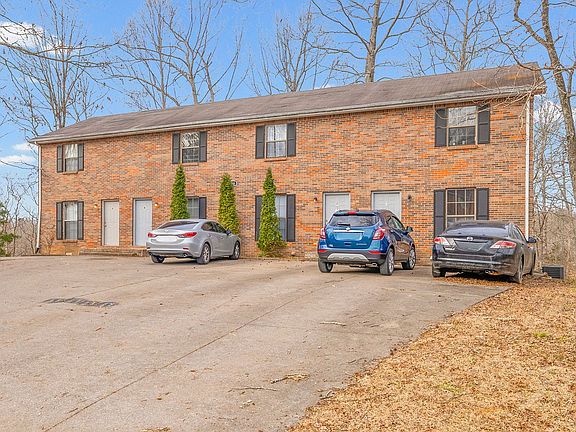 4th image of 480 Martha Ln #B