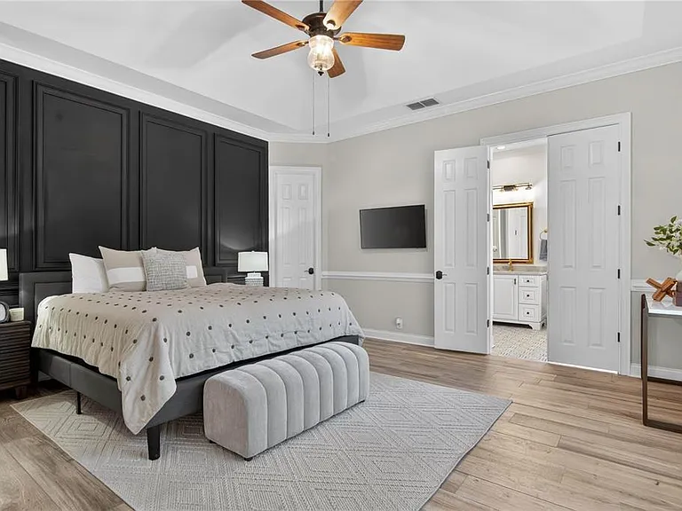 8411 Woburn Ct — Photo 17