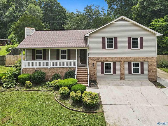 3rd image of 222 Frances Amelia Dr