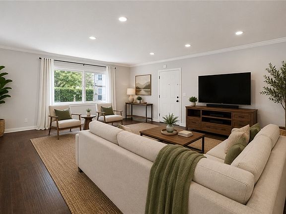 2nd image of 16012 Moorpark St Unit 205A