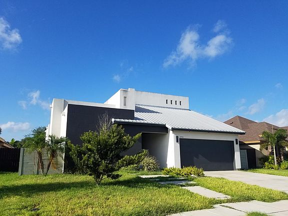2nd image of 3713 Teal Ave