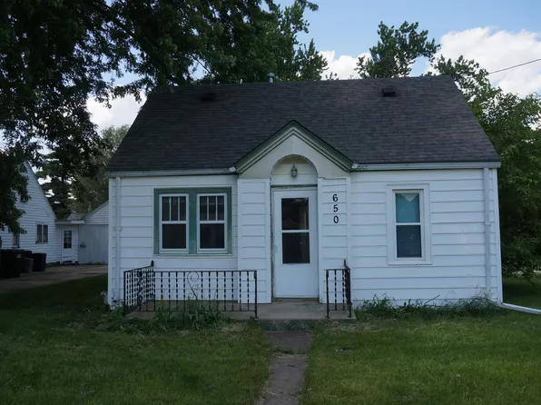 650 Drexel Blvd, Machesney Park, IL 61115